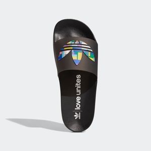 ADILETTE LITE PRIDE SLIDES M7/W8